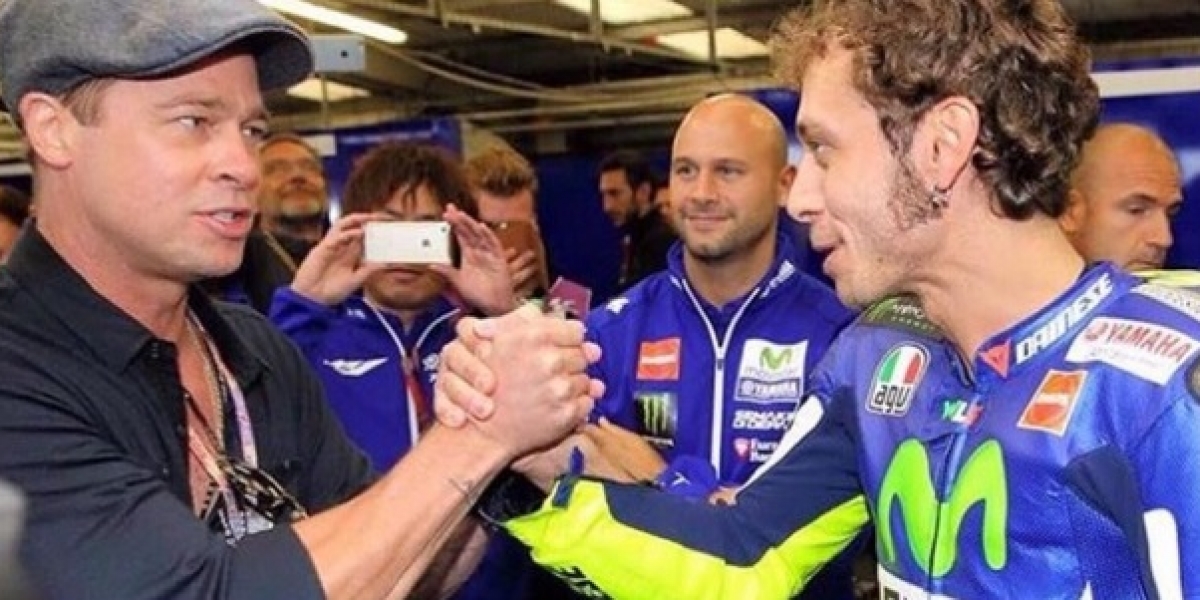 Brad Pitt有望出現在MotoGP電影中重現傳奇車手身影？Valentino Rossi：他很適合！