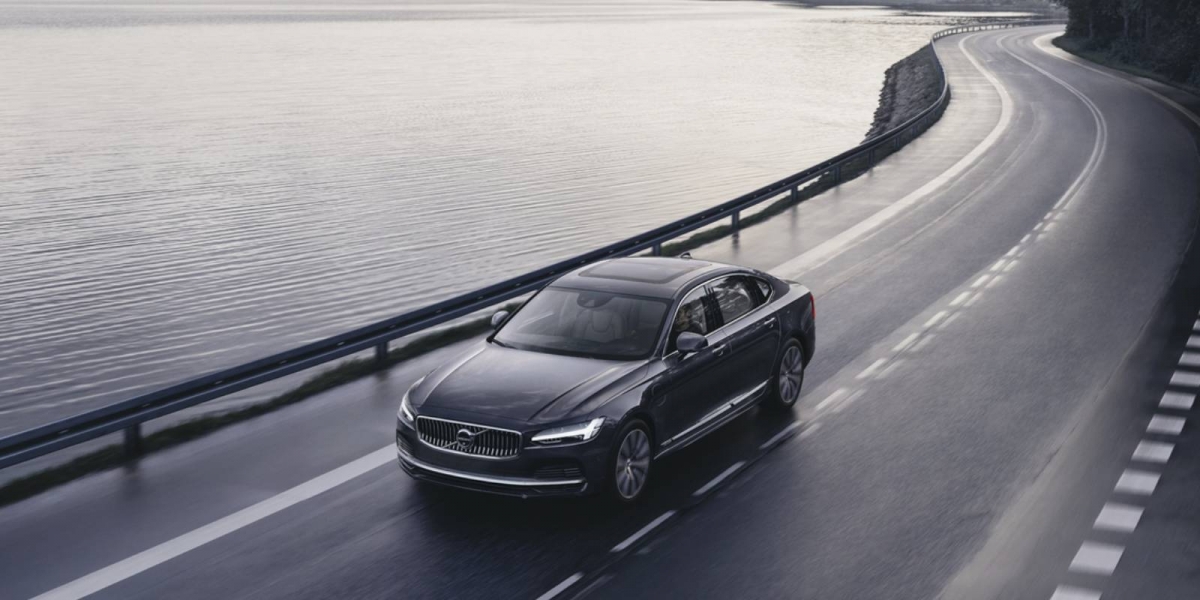 官方新聞稿。The New Volvo S90 旗艦再進化  北歐豪華新典範 空間王者制霸同級