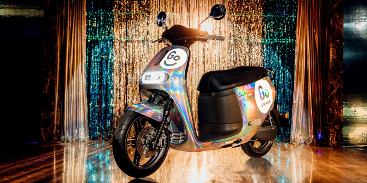 GoShare® 白色情人節大玩復古風,霓虹炫彩限定車款絕美登場 連續四天 $0 元起跳、瞎趴墨鏡開廂禮!