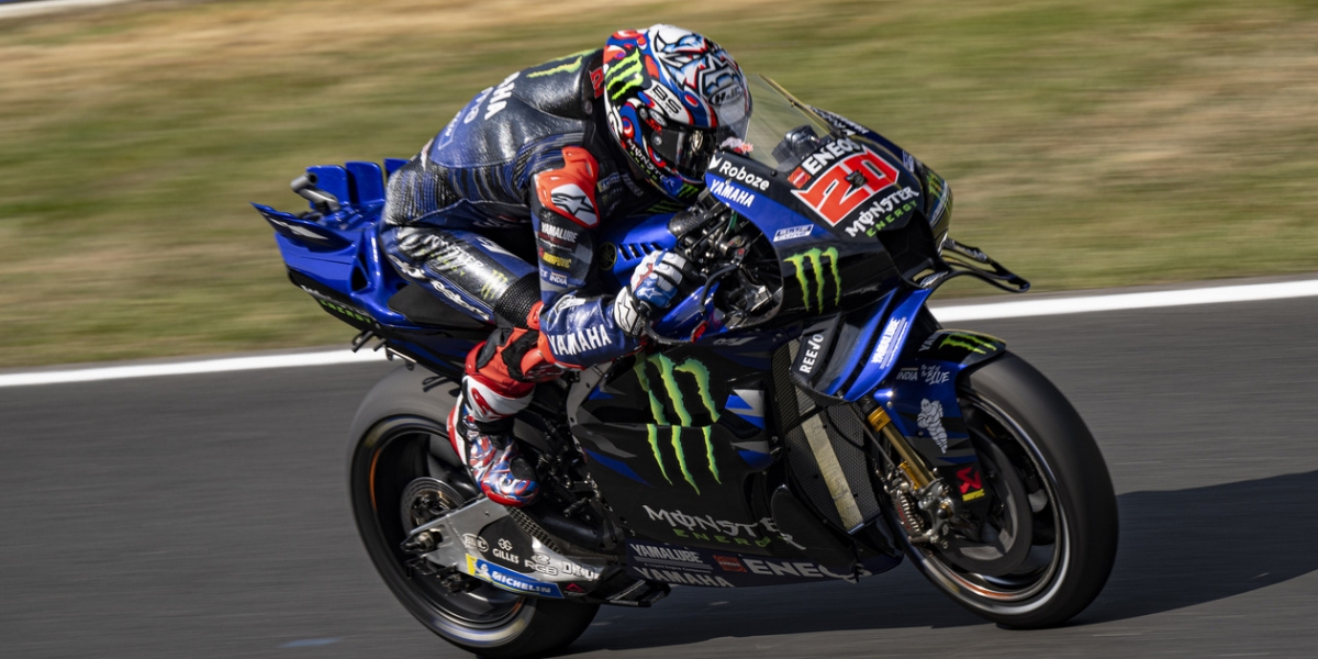 我全都要!YAMAHA從Inline 4與 V4兩種引擎中學習!