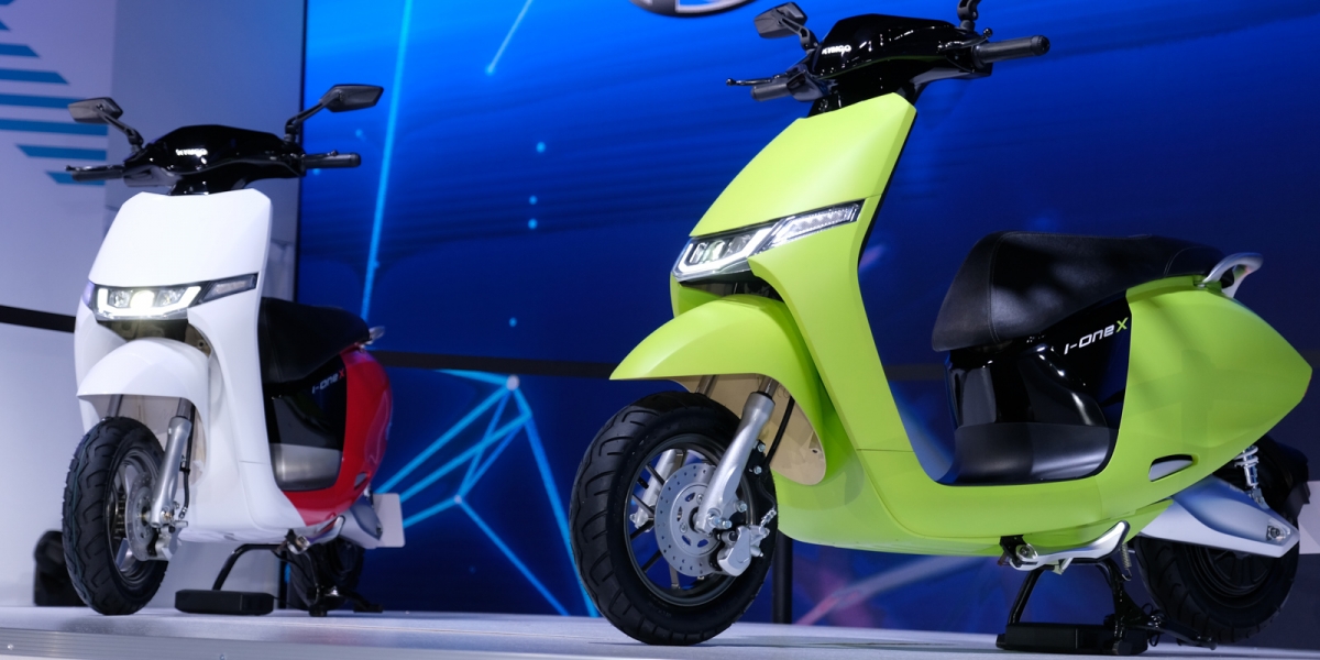 概念車款「i-ONE X」亮相、Like 125 EV白牌登場,KYMCO Ionex 2.0 全陣容上線