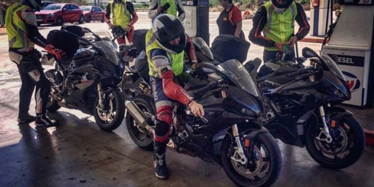四匹高清流出!2019 BMW S1000RR測試車西班牙意外捉拍