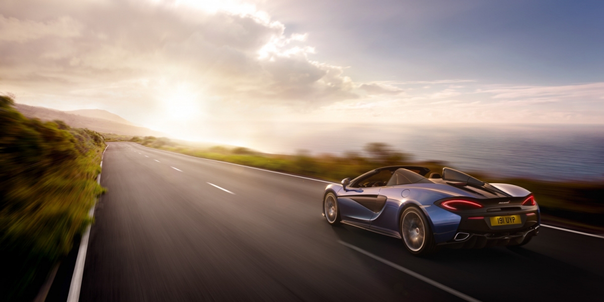 官方新聞稿。McLaren 570S Spider性能毫無妥協的敞篷超跑