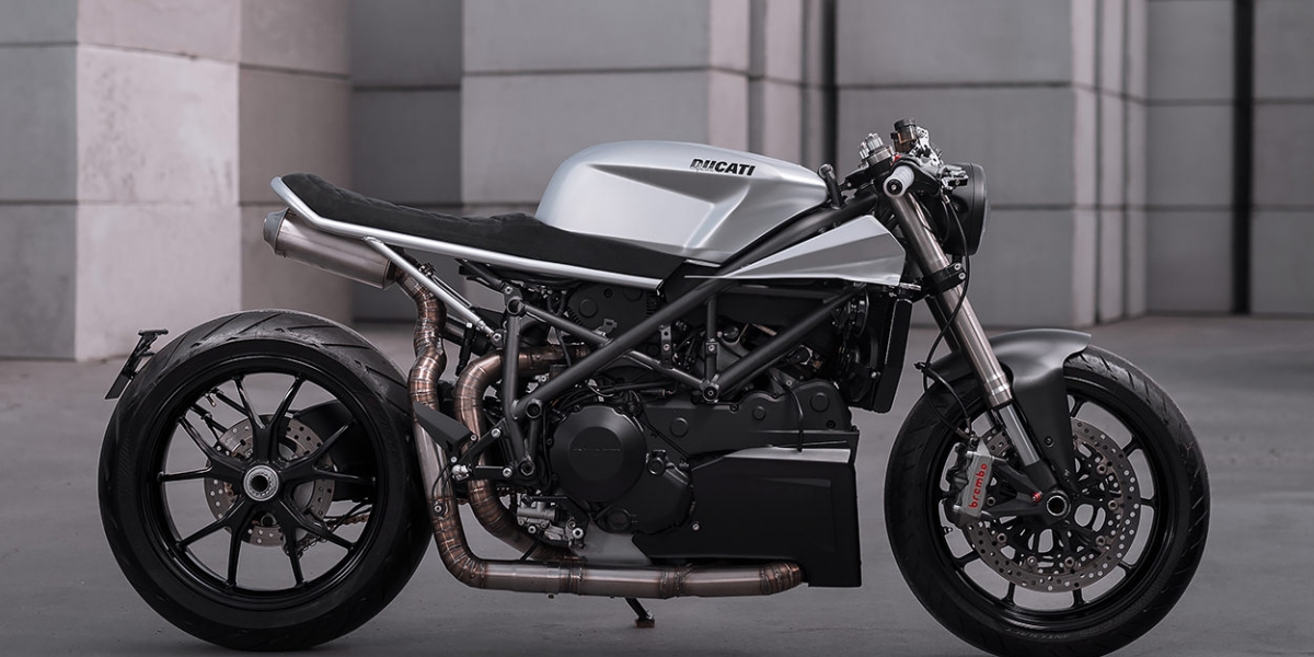啜一口純粹,飲一杯濃烈│DUCATI 848 evo Cafe Racer by