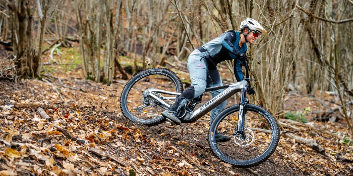 Propain Sresh CF 電動登山車! 征服山野的新夥伴,輕量、敏捷、性能猛爆!