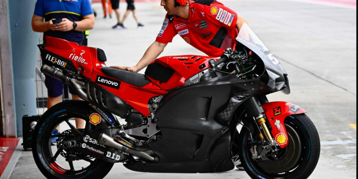 鑽漏洞還是新世代的賽車科學?MotoGP 技術總監:座高調整裝置等於變相的賽車DRS!