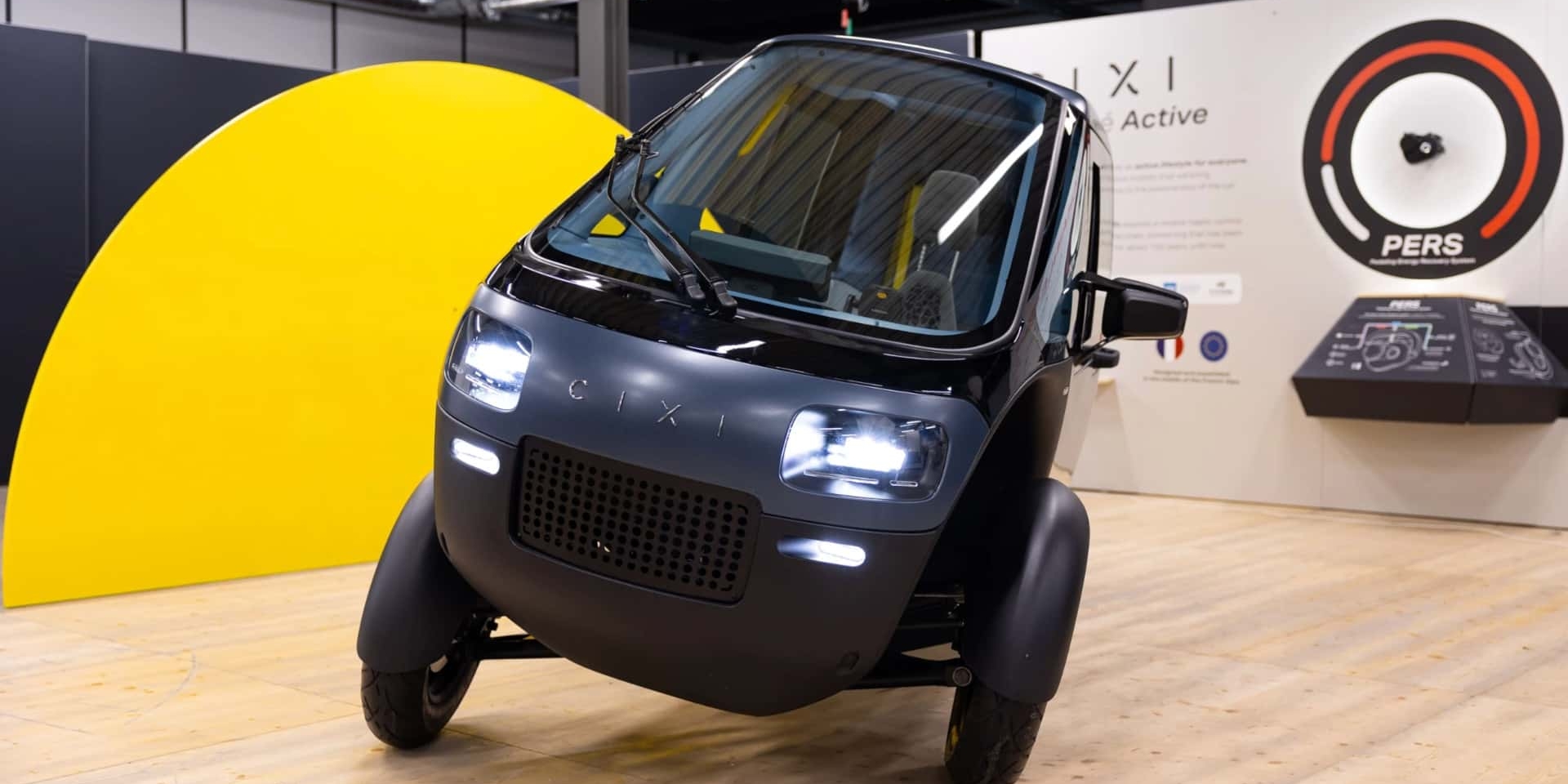 法國「踩踏式電動三輪車」挑戰高速公路　Cixi Vigoz 打破機車與汽車界線