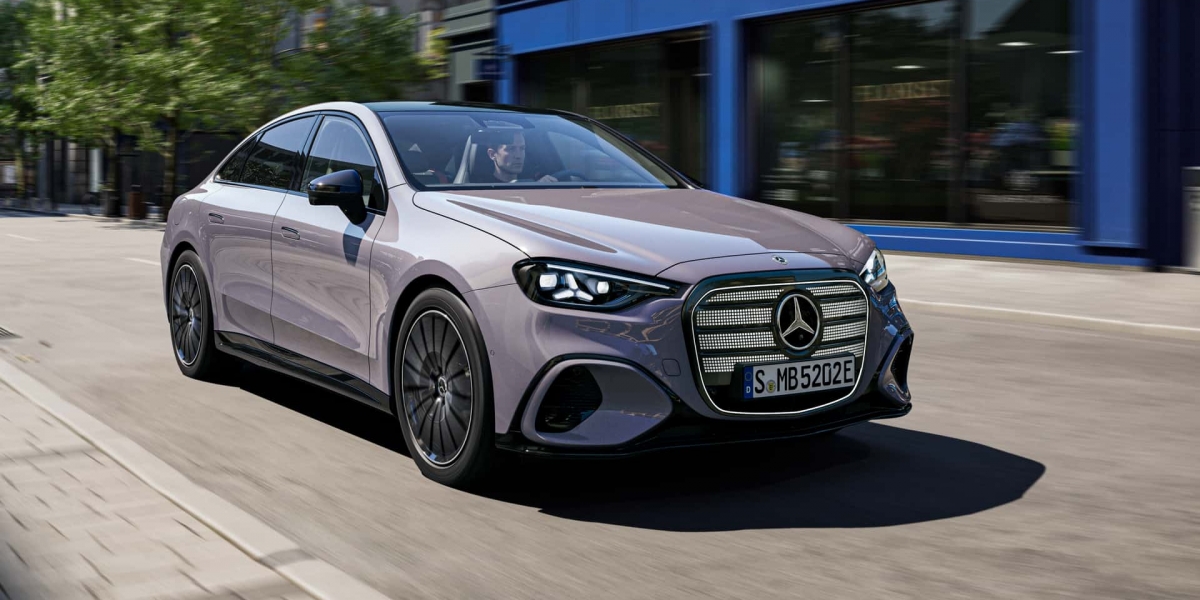 告別燃油時代！全新純電賓士C-Class霸氣發表，762公里續航、車廂空間更大更爽，台灣車迷準備好銀彈啦！