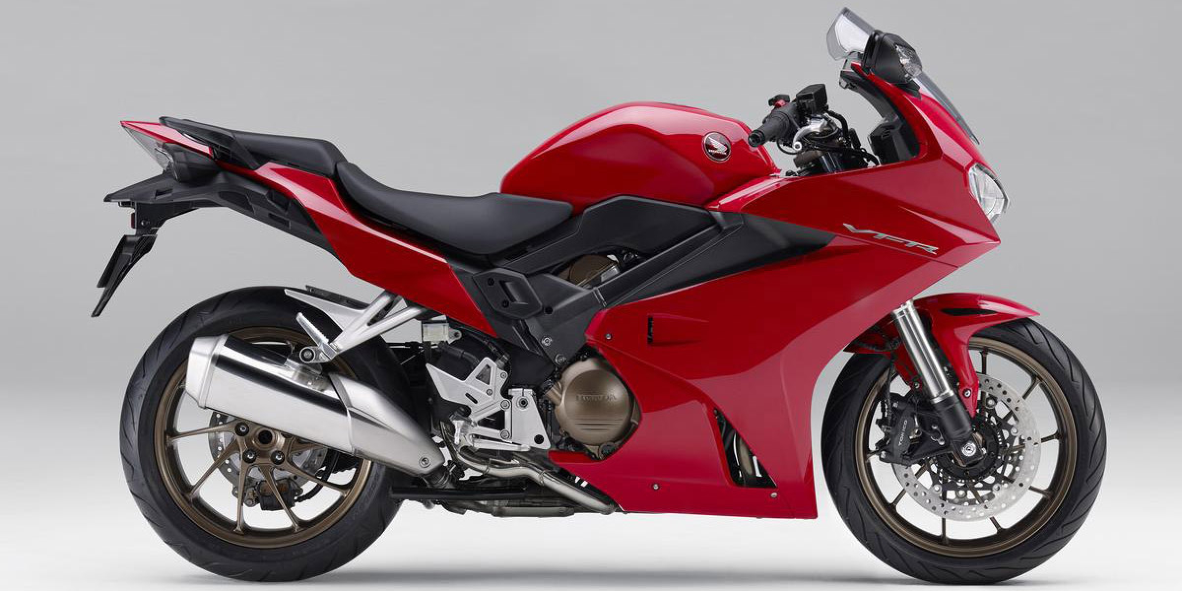 2017小改款HONDA VFR800F/X正式登場