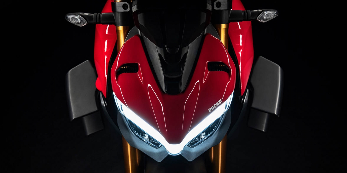 Ducati「雙缸」街頭幹架王?Streetfighter V2有望推出!