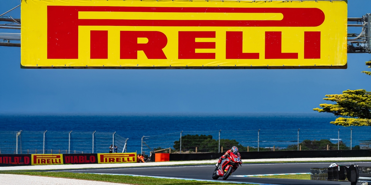 WSBK 2025賽季澳洲開幕賽,倍耐力確認輪胎方案。Bulega在SBK組佔據主導地位,Bendsneyder在SSP組表現突出!