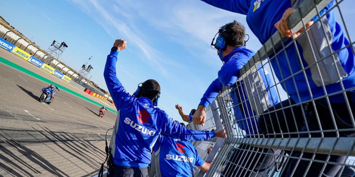 GSX-RR鬼神般的配速!Aragon的藍色新霸主!Alex Rins:我可以清楚看到YAMAHA有多掙扎!