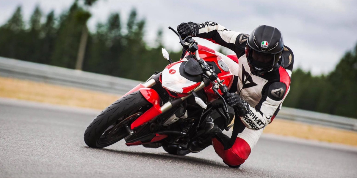 V4街頭幹架王降臨!DUCATI CEO鬆口V4 Street Fighter即將現身