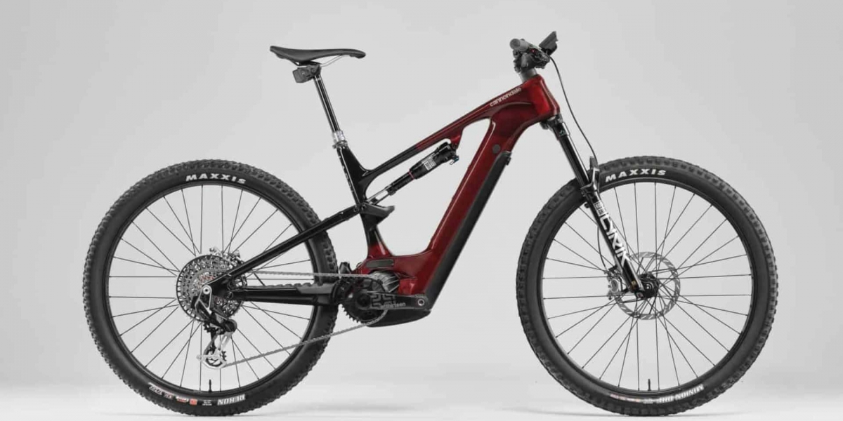 Cannondale Moterra Neo LAB71:RockShox 懸吊、Sram XX Eagle AXS 變速系統、Bosch CX Race 馬達,頂級好料滿載的電動登山車!