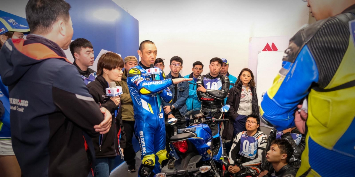 MotoGP等級車手教你騎車!青木宣篤SUZUKI Racing Camp ,細心指導讓你更快
