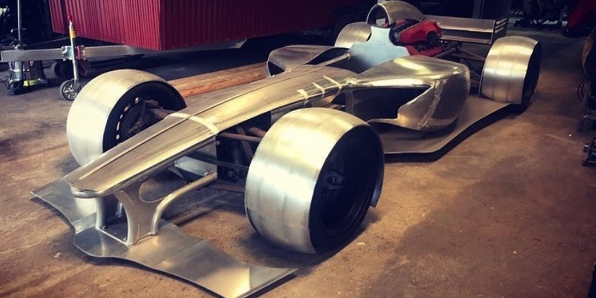 想要一輛Formula 1嗎?自己動手做啊!