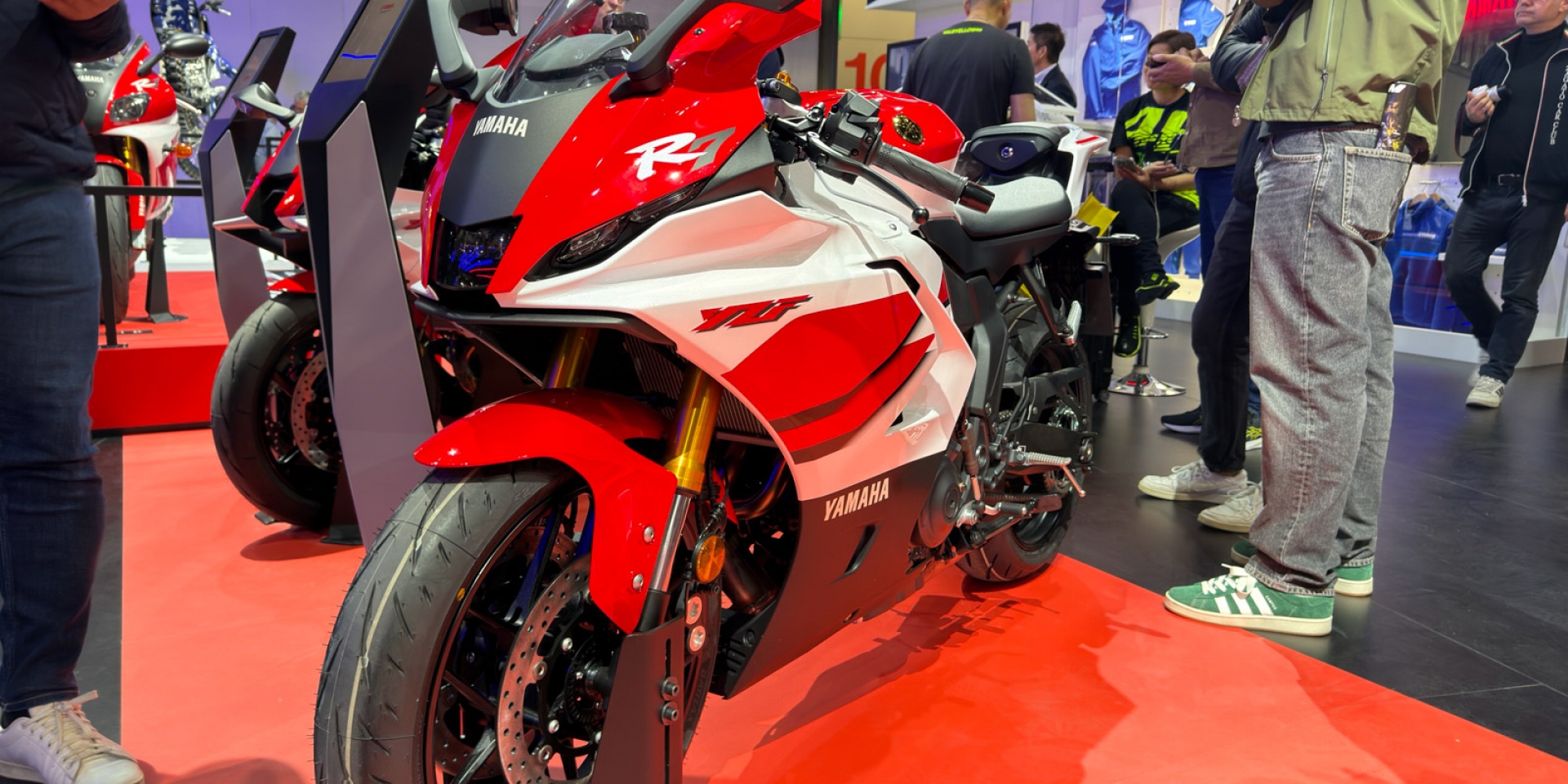 R7終於有電控了，而且一次給滿！2026 YAMAHA YZF-R7 米蘭發表