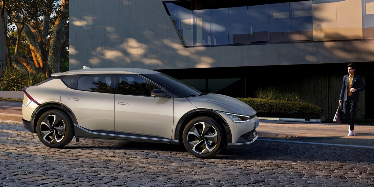 The Kia EV6首波300台預購完售 第二波火熱上線 全台前瞻首演,3月19-20日台中麗寶Outlet Mall震撼登場!