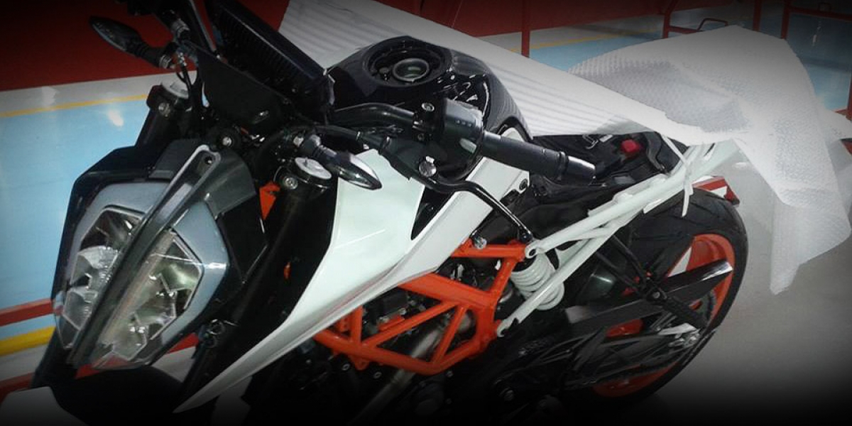 廠照外流。2017 KTM 390 DUKE 實車曝光