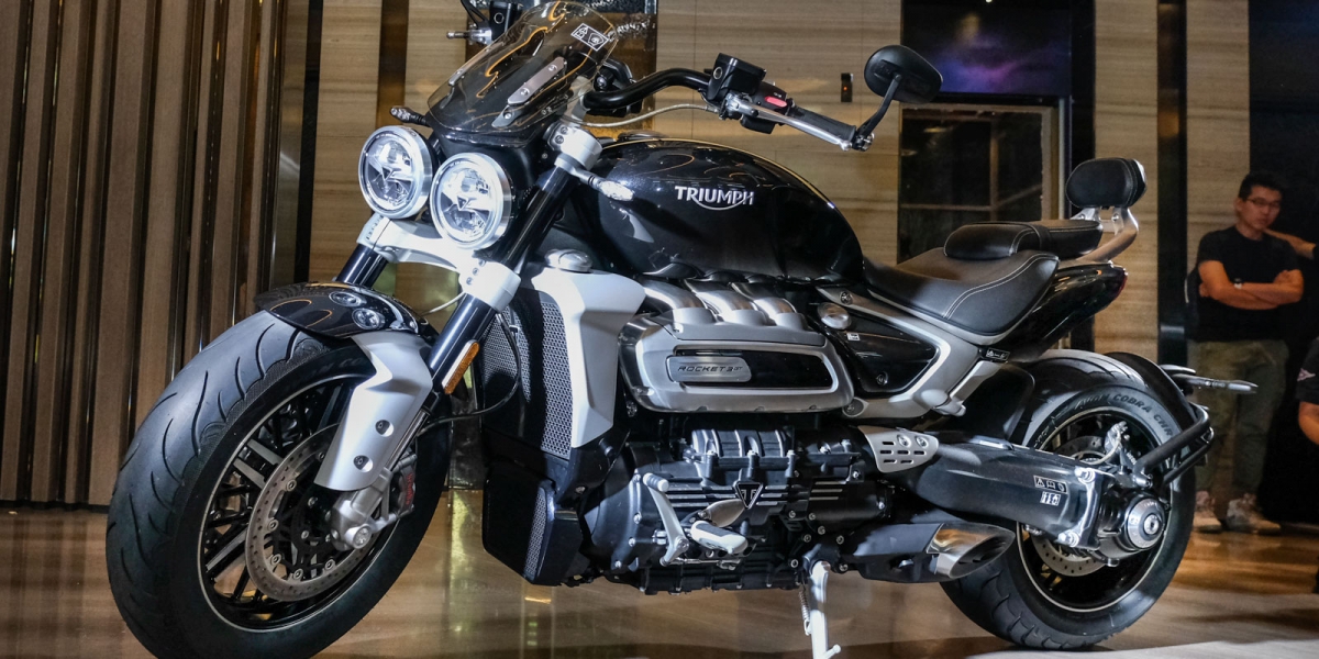 超大扭力 柏油路破壞者!Triumph ROCKET 3 GT 火箭三登陸台灣