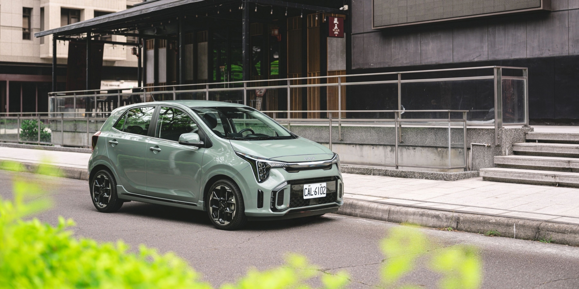 Kia Picanto榮獲Auto Express「2025最佳都會車」本月享「9,000元開回家」禮遇！