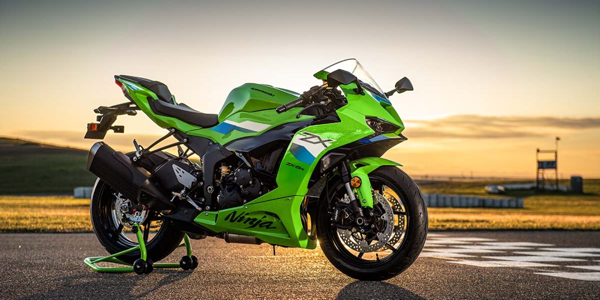 2026 年式 Kawasaki Ninja ZX-6R 登場：三款新色、智慧連線功能升級