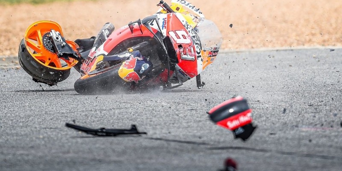 TT英雄也抱不平!John McGuinness:Puig似乎只想著讓Marquez比賽,但車隊必須要做些什麼來幫他!
