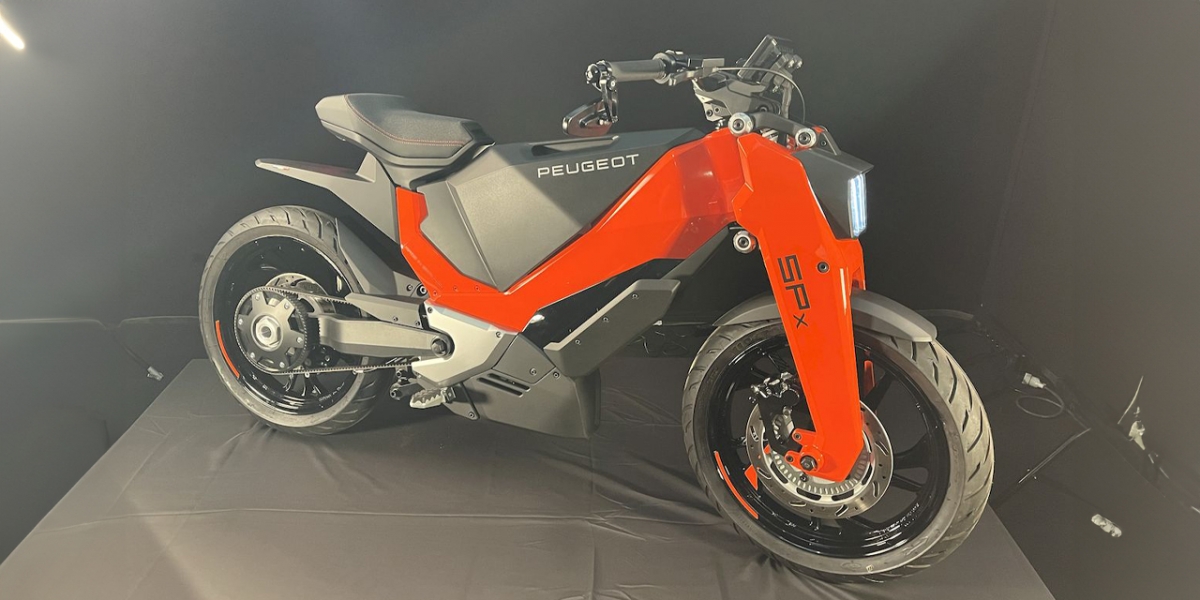 Peugeot SPx:哥德式前叉、鋁製車架,致敬Peugeot 103的電動概念車!