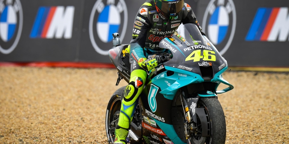 要就晴,不就雨!黑胡椒蘑菇各半,整死老人家!Valentino Rossi:天氣因素讓結果變得可惜!