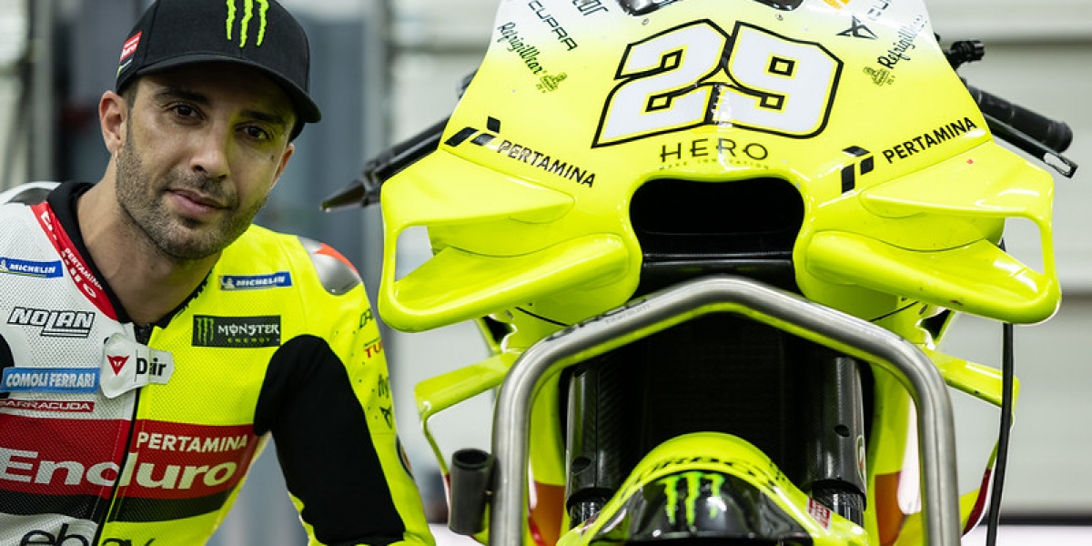 快回電,有好康的!Andrea Iannone:Rossi打給我談代班,但我沒接到電話!