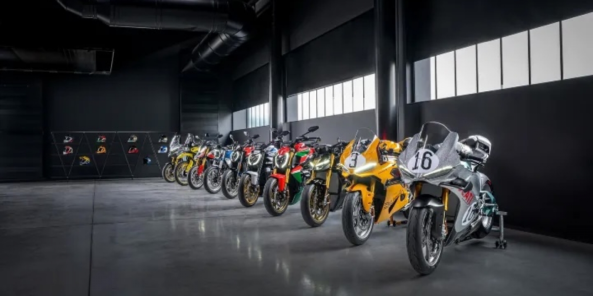 Ducati Collezione 100 百年限定系列：10 款車型各限量 100 輛，全面致敬百年傳奇