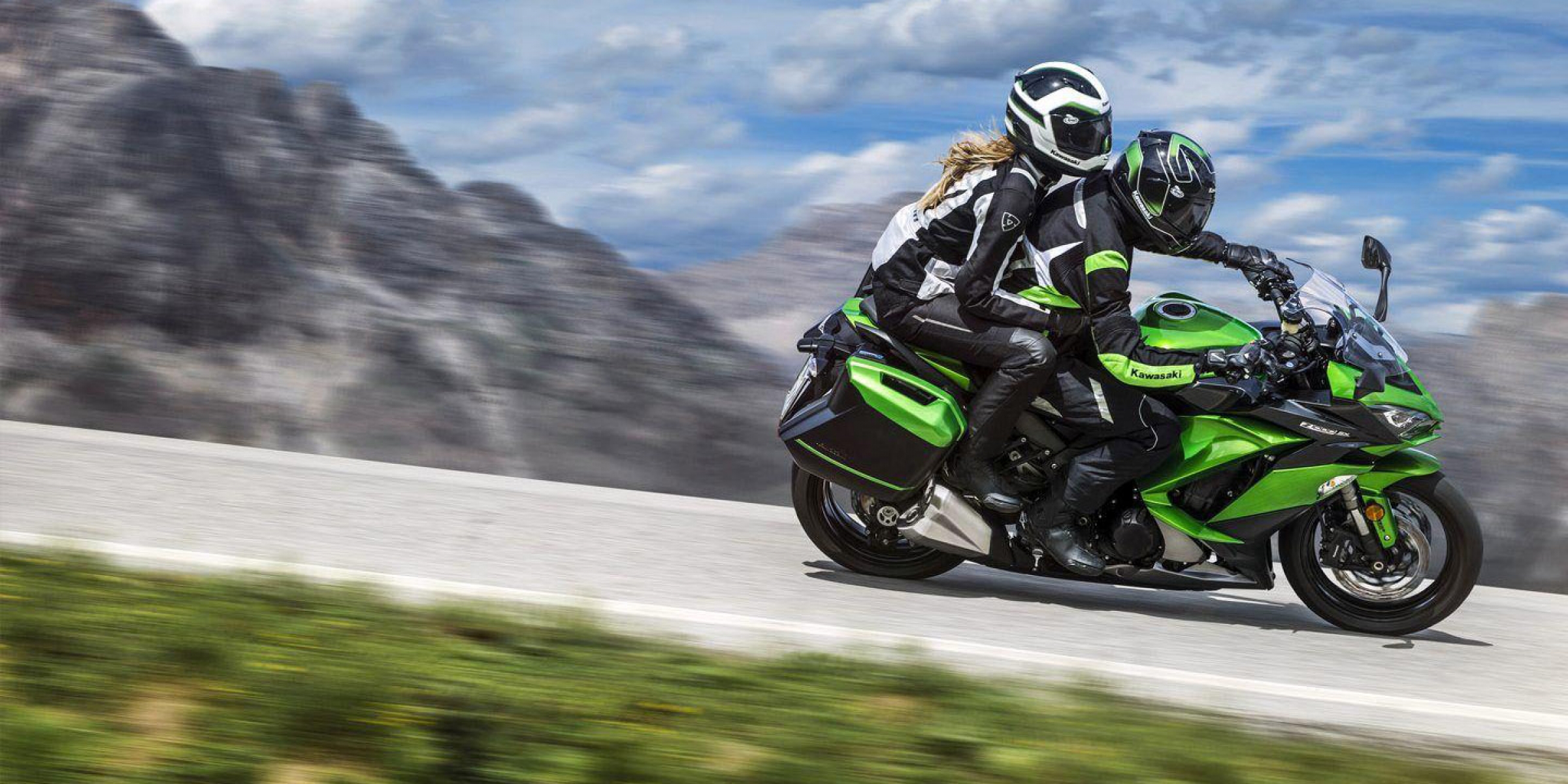 新世代的運動跑旅KAWASAKI NINJA1000(Z1000SX)