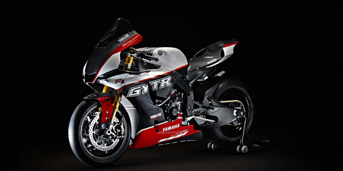 官方訂價高達550萬新台幣還限量25台!Yamaha R1 GYTR Pro 25週年紀念款推出即完售