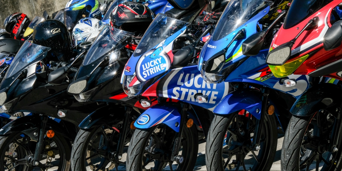 小阿魯騎聚大溪,逗陣七桃。SUZUKI GSX-R/S 150北區大會師