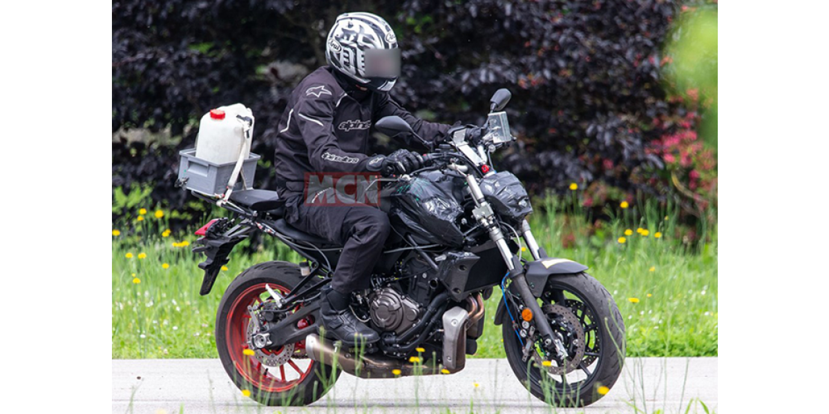 新大燈、新儀表、VVT有望上身。YAMAHA MT-07測試車間諜照曝光!