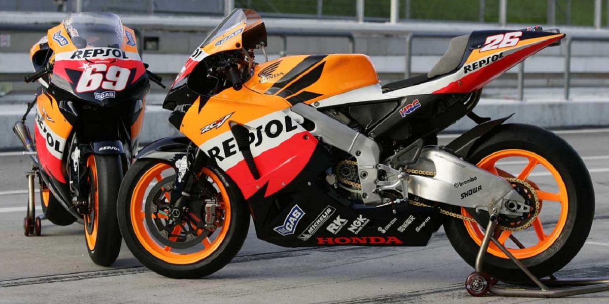16場賽事中皆取得前2名成績。Honda V5引擎及RC211V經典傳奇回顧