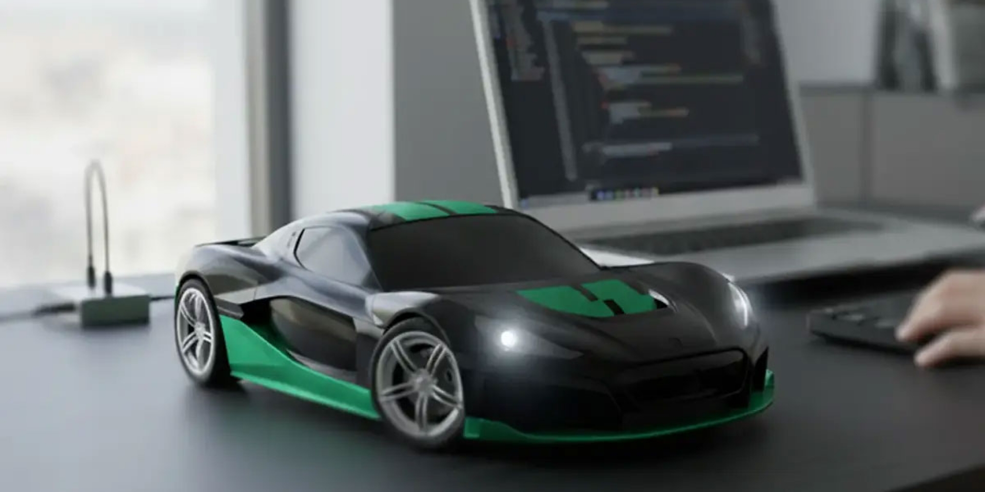 CircuitMess 推出 Rimac Nevera RC STEM 套件：1:28 比例電動超跑模型，邊玩邊學 EV 技術