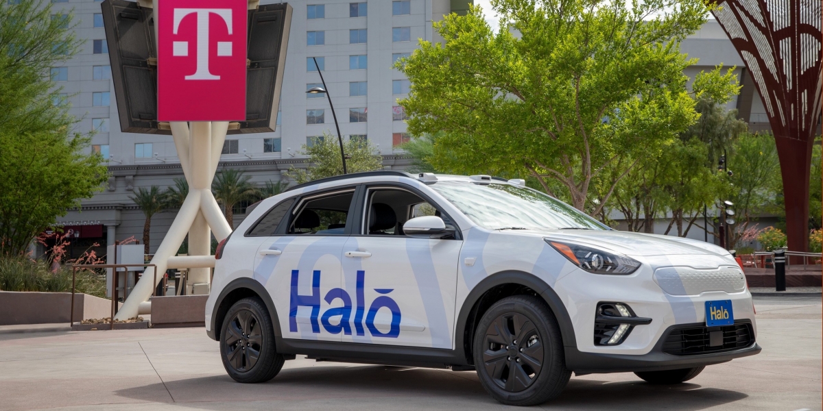 無人駕駛搖控車現身賭城!Halo與T-Mobile聯手打造移動新模式!