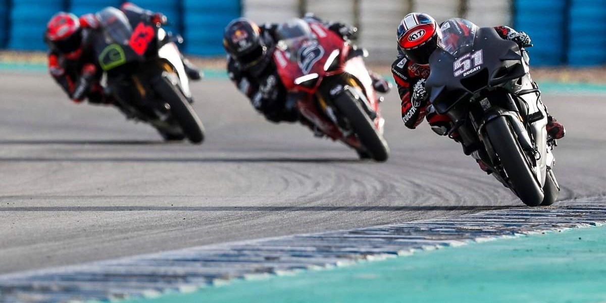 源自賽道的基因!Ducati Panigale V4S只比MotoGP廠車慢2秒!