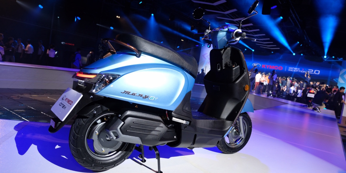 電池效能提升、吃到飽新費率、高雄捷運ATR租車登場。KYMCO Ionex 2.0 電動車新戰略全面啟動!