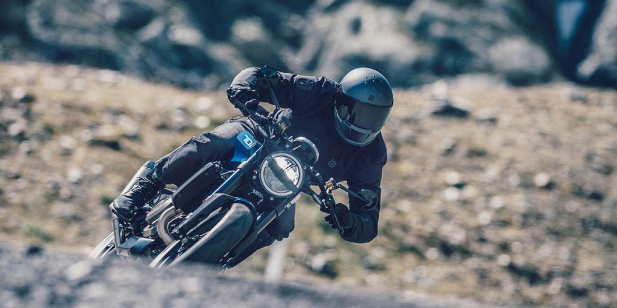初期比KTM 690 DUKE貴太多?Husqvarna Vitpilen & Svartpilen 701海外降價