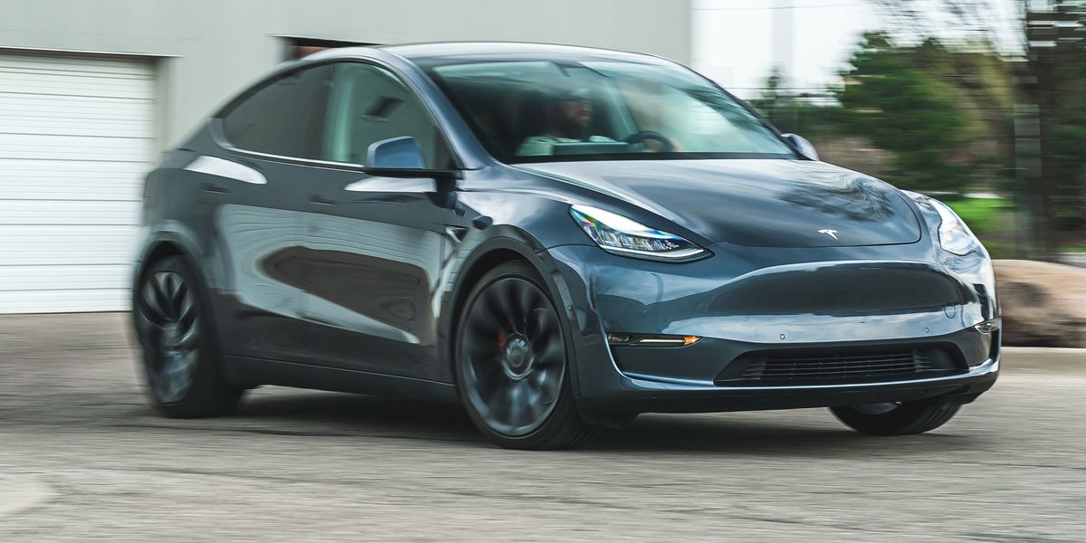 電動車的時代要來了嗎?Tesla Model Y打敗豐田神車躍居最暢銷車款