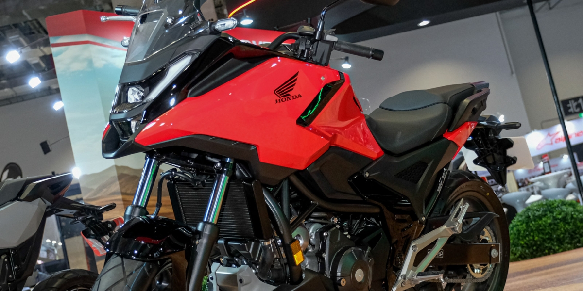 搶攻科技與風格市場!2025 Honda NC750X 與 Rebel 1100 雙車登場,售價 40.8 萬起