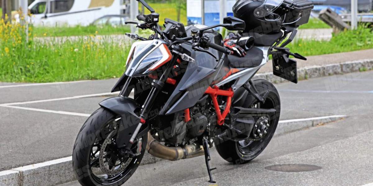 歐系街霸戰提前開打?!KTM 1290 Super Duke R 2020改款測試車曝光