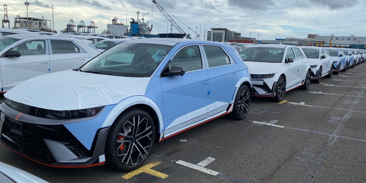 IONIQ 5 N全新到港  限量銘版專屬加持 豪禮5專案全面開啟!IONIQ車系帶您體驗移動生活