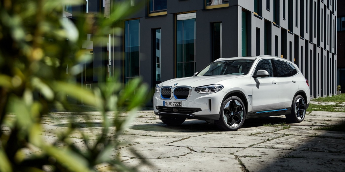 BMW iX3電動休旅車澳洲開放預購,台灣第四季導入