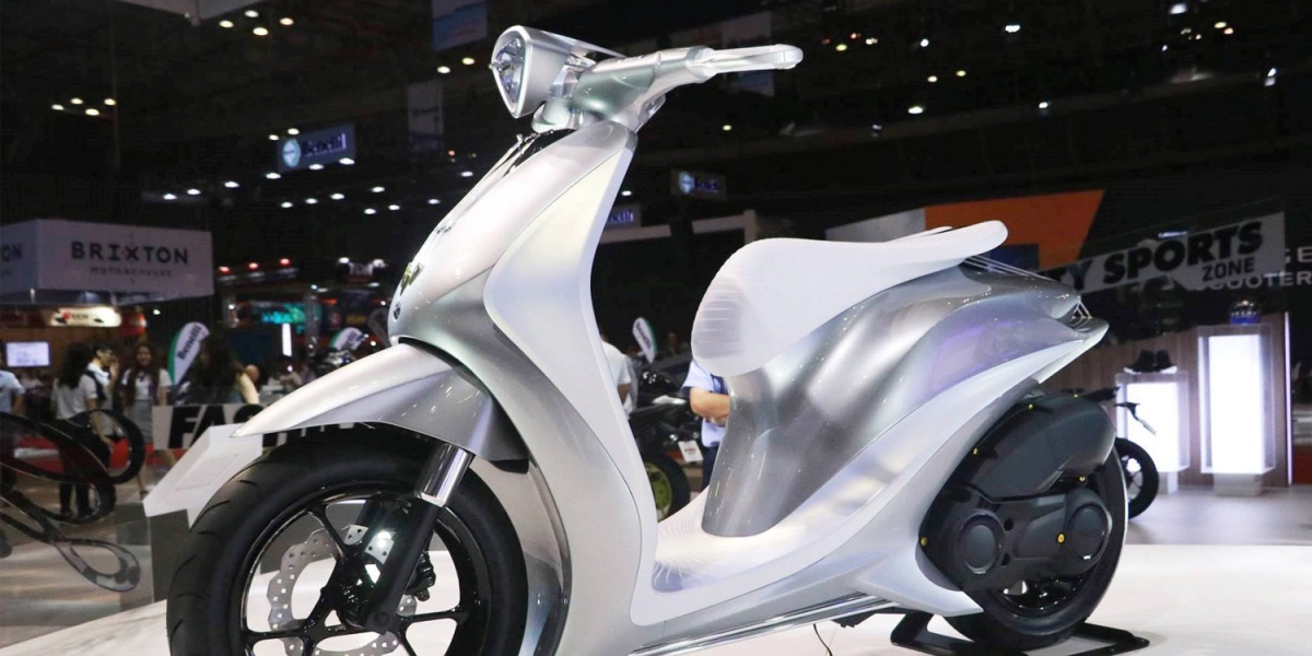 樂器與機車的流體融合。YAMAHA Glorious 155 Concept 概念車