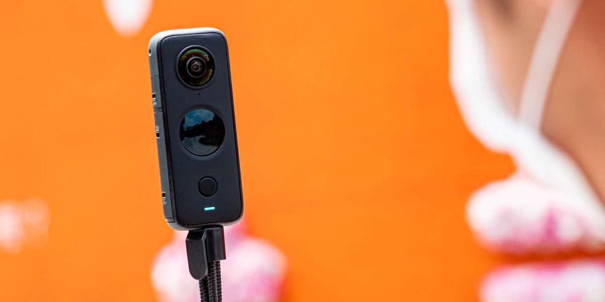 下雨也能拍、AI運算一鍵剪出特效大片!Insta360 One X2 實測分享