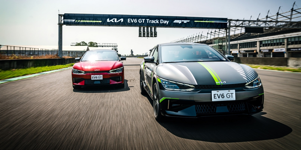 2023世界性能風雲車The Kia EV6 GT 創大鵬灣國際賽道單圈紀錄1分58秒7! 再獲美國《時代》雜誌與《Road & Track》大獎肯定!