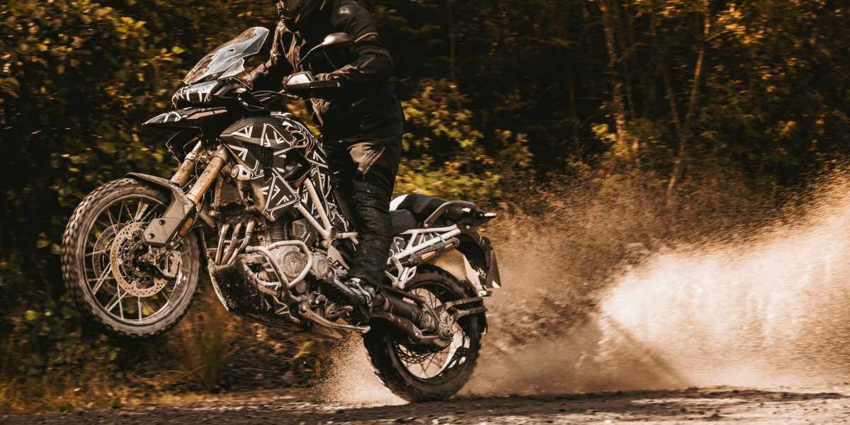 引擎優化、車架革新。TRIUMPH TIGER 1200改款預告片亮相!